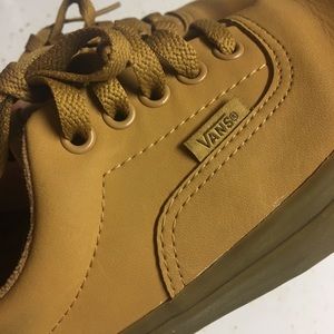 Vans Era Gum sneakers in Tan